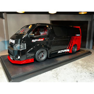 โมเดลรถ Ignition Model [IG2805] 1:18 T.S.D Works Hiace Black/Red