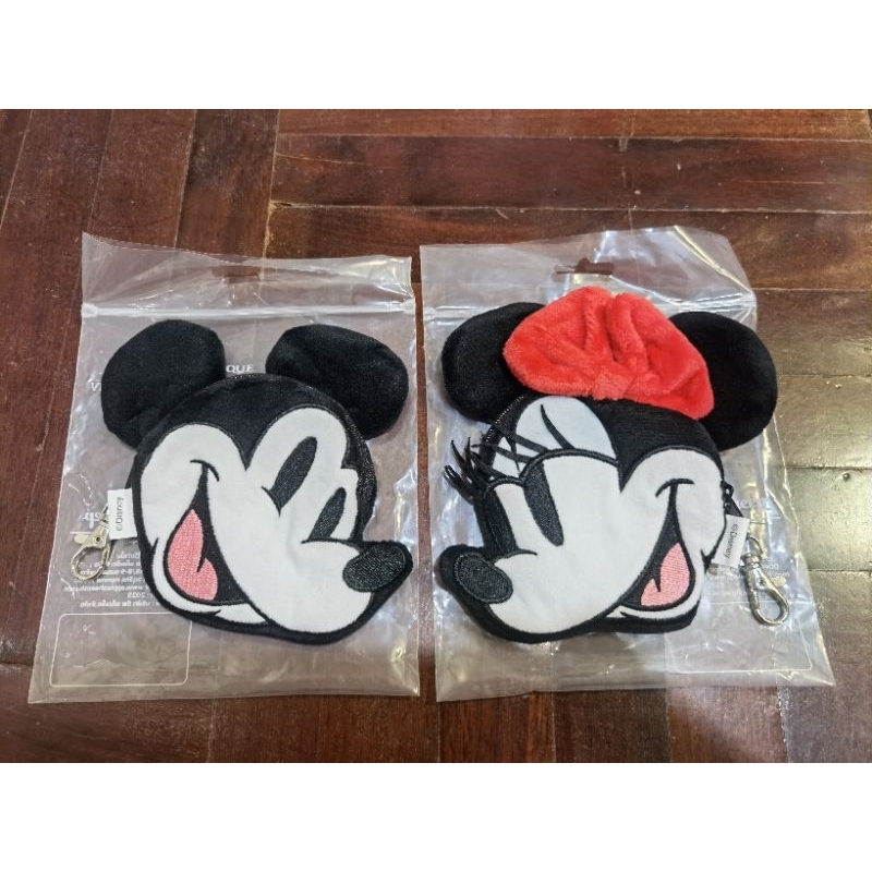 กระเป๋าใส่เหรียญ มีตะขอเกี่ยวห้อยกระเป๋าได้ Disney Asiatique แท้ ใหม่