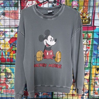 เสื้อแขนยาวสเวตเตอร์ Vintage  การ์ตูน Mickey Mouse สภาพเฟดดุๆ Size M.อก20/ยาว25