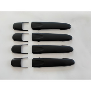ครอบมือเปิดประตูโครเมี่ยม มือจับประตู สีดำ TOYOTA AVANZA ปี 2012 - 2020  ( 1 ชุด 8 ชิ้น ) พร้อมกาวติดตั้ง