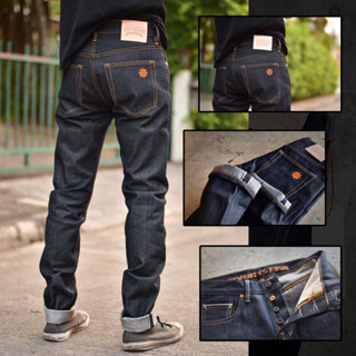 [ลิขสิทธิ์แท้] SEVENTYFOUR DENIM : สุริยัน 16 oz. ผ้าดิบริมแดง ทรงกระบอกเล็ก