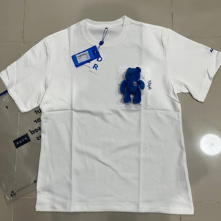 ADER ERROR BLUE TEDDY BEAR POCKET WHITE COTTON T-SHIRT เสื้อยืดคอกลมแขนสั้น แบรนด์เอเดอร์ เออเรอร์