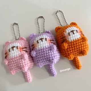 Cat keychain🐱🧶🍭 พวงกุญแจแมวไหมพรม🍡