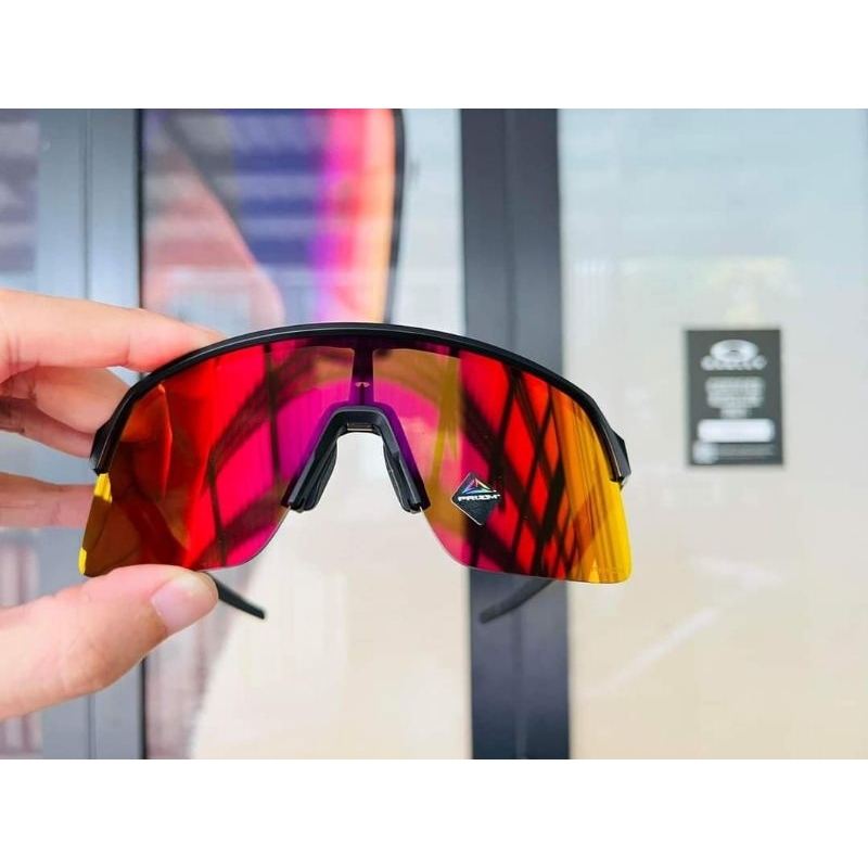 Sutro Lite (Asia fit)/Prizm​ Ruby ของแท้​ ประกัน​ศูนย์​ 2​ปี​