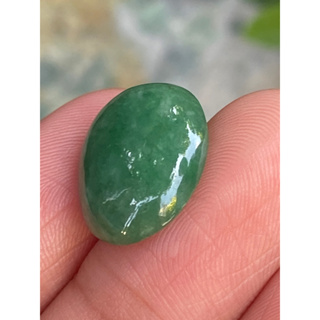 หยกพม่าเจียรนัย (Burmese jade ) 10.93 กะรัต หยกแท้ อัญมณีมงคลประจําวันเกิด เครื่องประดับหยก