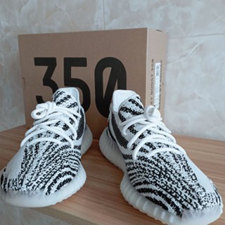 Adidas yeezy boost 350 v2 Zebra Size 44 มือ 1 ป้ายไทย