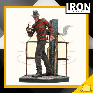 Freddy Krueger: A Nightmare on Elm Street 1/10 Scale (Deluxe) Statue by Iron Studios