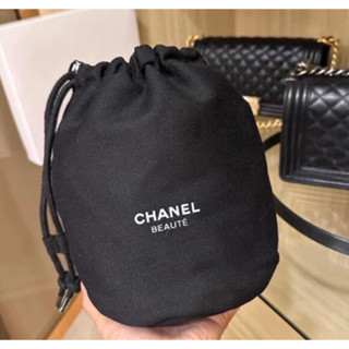 กระเป๋าชาแนล  BLACK CANVAS COSMETIC MAKEUP DRAWSTRING BAG VIP GIFT NIB 10,25"x9"x6.25"