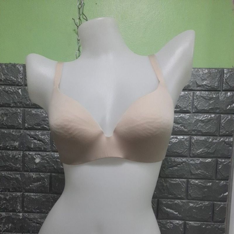 รหัส291เสื้อชั้นในงานเอเซีย(อก34-36"คัพA,B,C)UINQLO