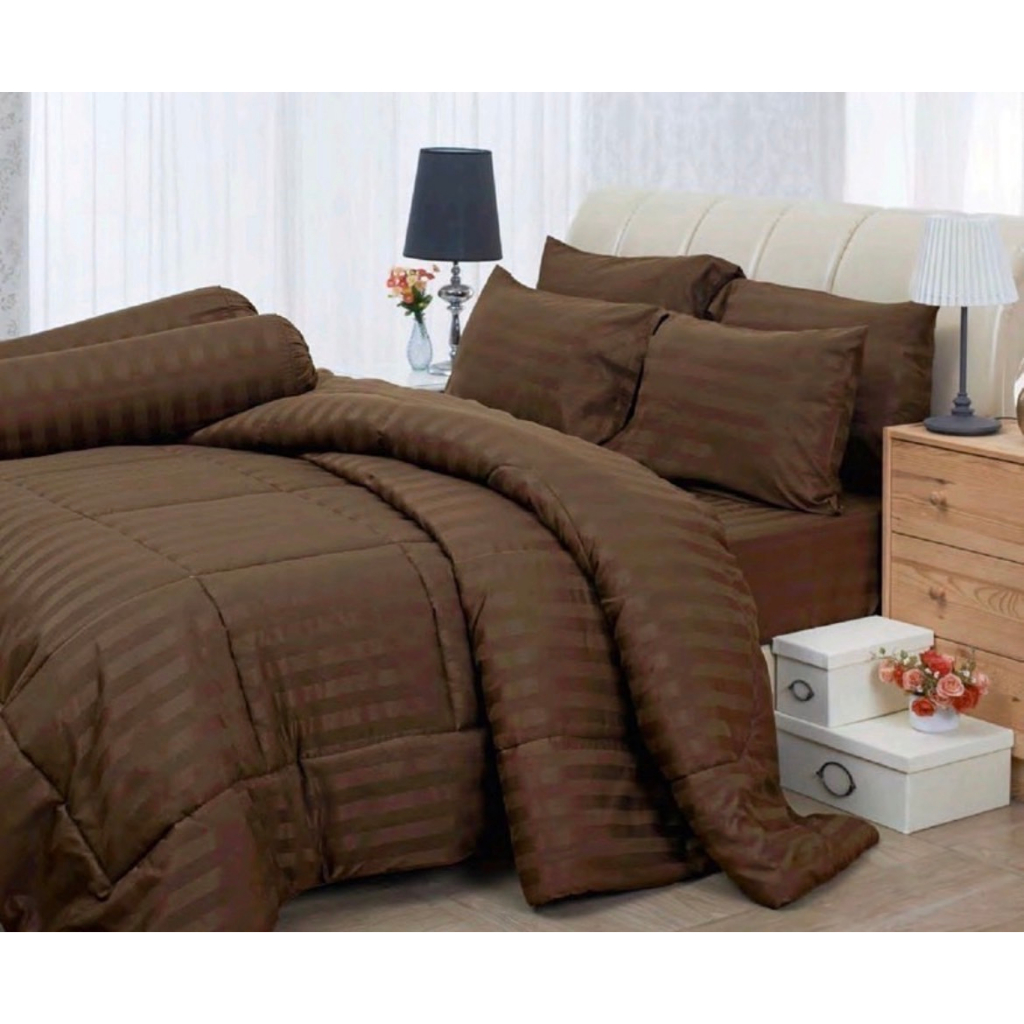 Fountain ผ้าปูที่นอน ผ้าห่ม ปลอกหมอน ปลอกหมอนข้าง สีน้ำตาลอัดลาย FQ007