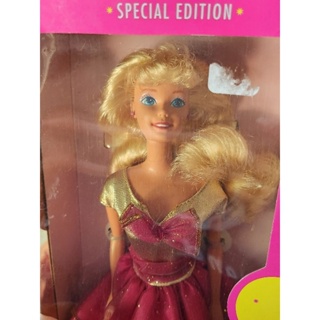 **กล่องไม่สวย พลาสติกออกเหลือง** Vintage 90s Party Premier Barbie, Special Edition, #2001