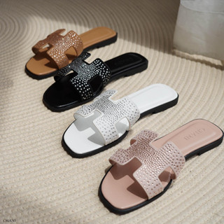 CHANI : Dy8 l ORAN Sandals ดีไซน์ฝังDiamond สุดหรู วัสดุ Pu leather น้ำหนักเบา