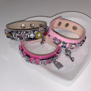 จี้ตัวอักษร (4/3) ****อ่านรายละเอียดก่อนสั่งซื้อ****