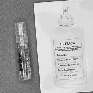 「น้ำหอมขนาดเล็ก」Maison Margiela Lazy Sunday Morning 1.5ML