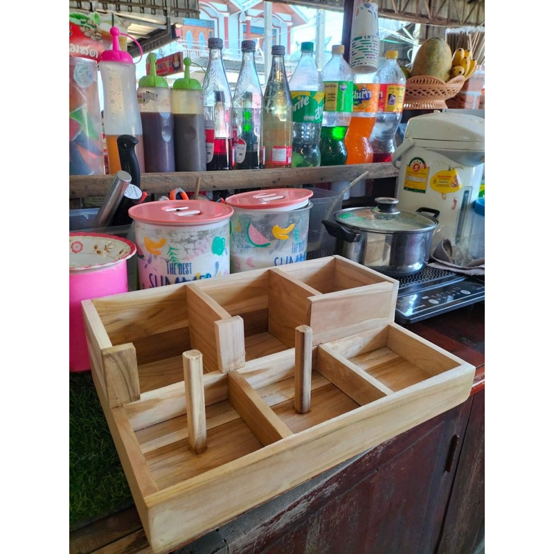 ชั้นวางแก้วกาแฟ บล็อคแก้ว 6 ช่อง ชั้นเก็บแก้ว