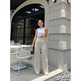 Classy 2buttons high-waist basic pant by Promthong