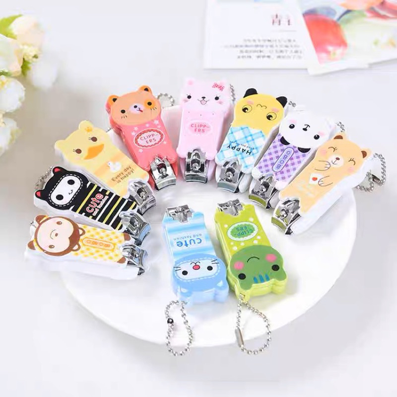 กรรไกรตัดเล็บเด็ก ลายน่ารัก เป็นพวงกุญแจได้ คละลาย ใส่ถุงทุกชิ้น