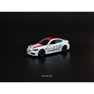 majorette alfa romeo giulia สีขาวแดง หายาก