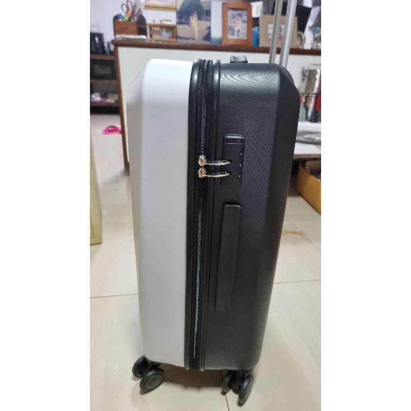 กระเป๋าเดินทาง caggioni 24 นิ้ว ของแท้ ของใหม่