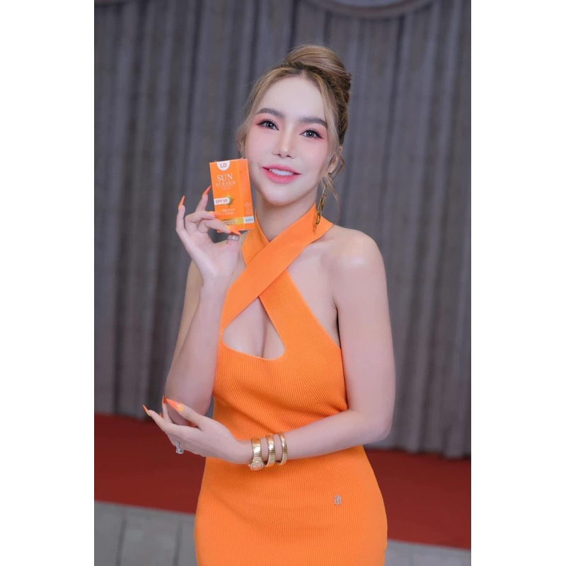 🔥ส่งฟรี!!!🔥1 แถม 1 LD sunscreen กันแดด ส่งฟรี!! แม่ตั๊ก SPF50 PA++ กันน้ำ กันเหงื่อ ซึมง่าย