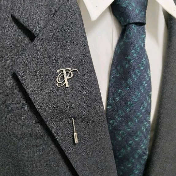 Lapel pin suit custom order เข็มพินสูท เข็มกลัดเจ้าบ่าว สั่งทำ พิน2อักษร พร้อมออกแบบฟรี