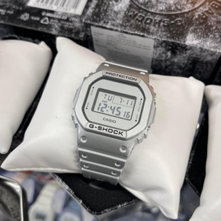 [ผ่อนเดือนละ319]🎁CASIO G-SHOCK DW-5600FF-8 ของแท้ 100% พร้อมส่ง ประกัน 1 ปี