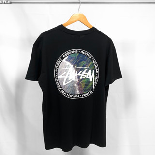 [Hustle.store]เสื้อยืด Stussy Designs Roots Reggae T-Shirt  มือ1ของแท้🇦🇺พร้อมส่ง‼️‼️‼️‼️‼️‼️‼️‼️