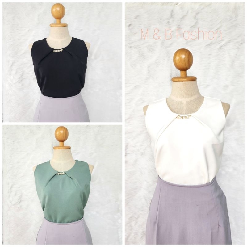 M01เสื้อคอกลมแขนกุดแต่งเข็มกลัดมุก ฮานาโกะทำงาน150฿