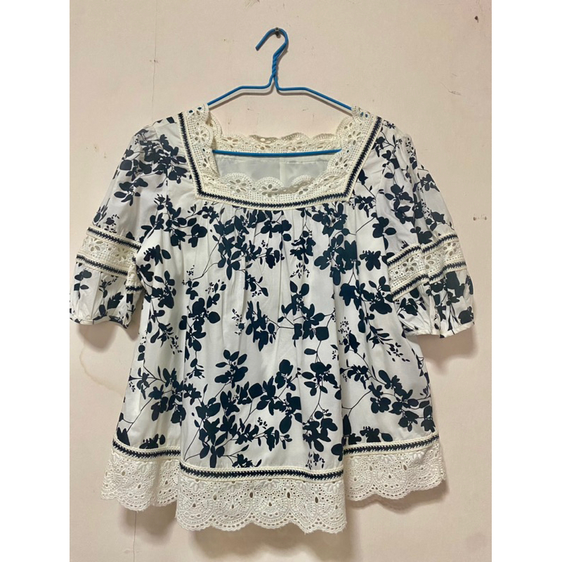 เสื้อแบรนด์KUOSEมือสองใส่ครั้งเดียว