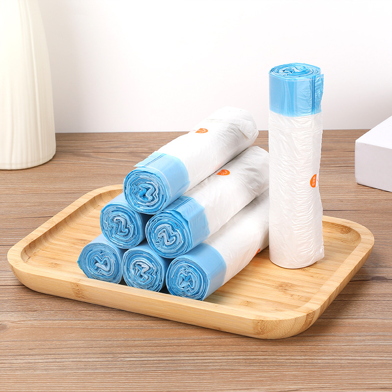 ถุงขยะพลาสติกพร้อมสายหูหิ้ว  ขนาด 45x50 cmซม  ใช้สะดวก ม้วนละ 15 ใบ TA03