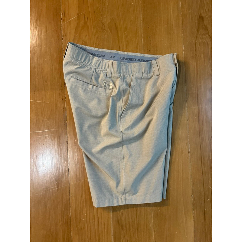 กางเกงกอล์ฟ Under Armour Drive Tapered Golf Shorts size 32 มือสอง