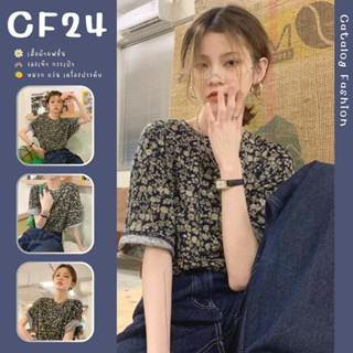 ꕥCatalog Fashionꕥ เสื้อยืดคอกลมแขนสั้นสีดำ พิมพ์ลายดอกไม้เล็กๆโทนสีทอง