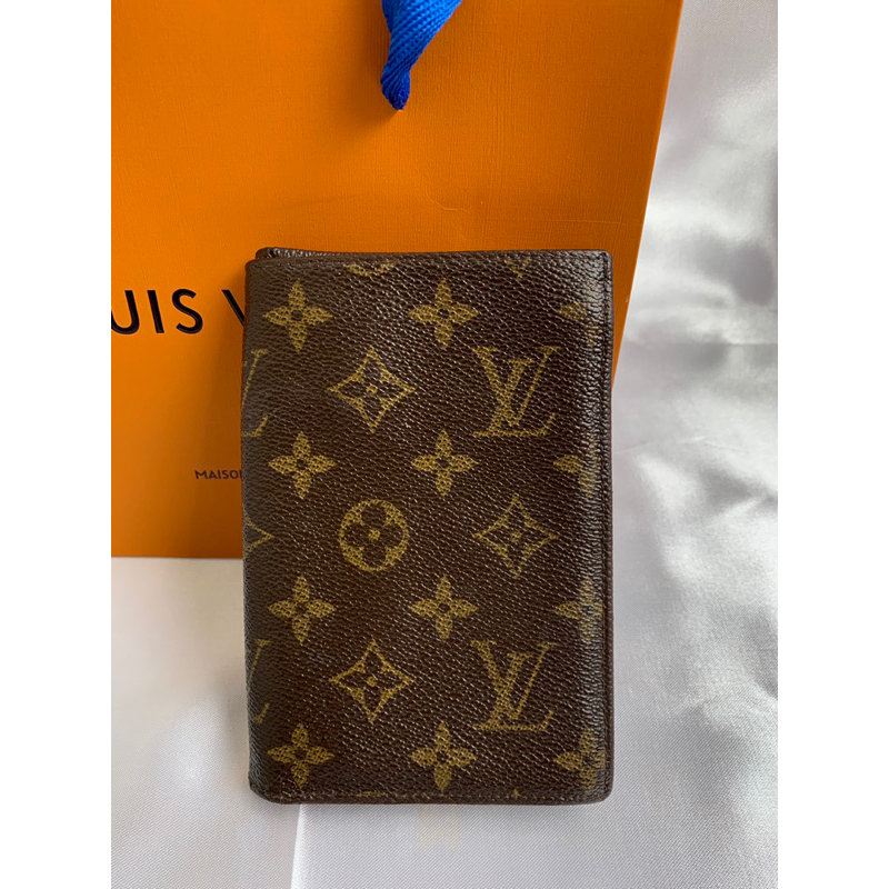 กระเป๋าสตางค์ louis vuitton มือสองของเเท้🤎🤎