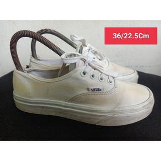 Vans Size 36 ยาว 22.5 Cm  รองเท้ามือสอง ผู้หญิง เท้าเล็ก  ผ้าใบ สวม แฟชั่น ลำลอง เที่ยว