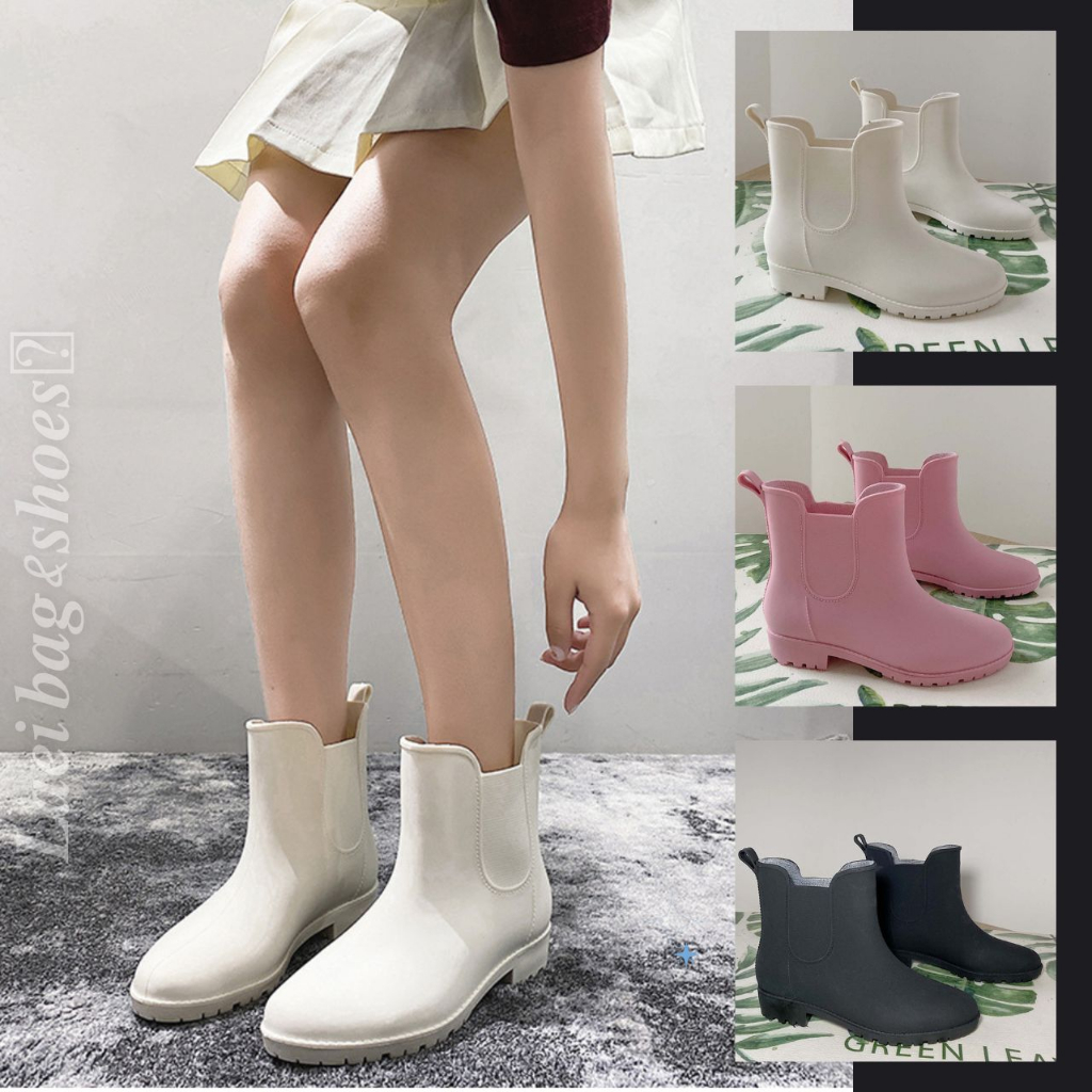 𝑳𝒂𝒆𝒊 𝒃𝒂𝒈&𝒔𝒉𝒐𝒆𝒔 รองเท้าบูทกันฝนแฟชั่น ทรงสั้นกันน้ำกันลื่น 3 สี