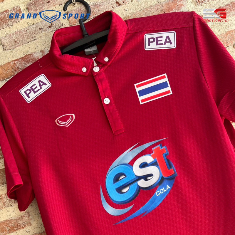 Grand Sport เสื้อโปโลแขนสั้น เสื้อโปโลทีมชาติ เสื้อโปโลวอลเลย์บอลทีมชาติ 12-261 ราคา ถูกที่สุด ดีลบีเคเค แกลเลอรีภาพที่ 5
