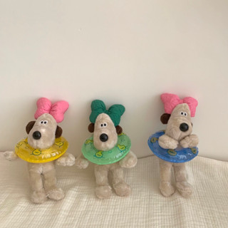 blinkgirlofficial 〰️ พร้อมส่ง 🐶 พวงกุญแจน้องหมา Gromit dog มีโบว์และใส่ห่วงยาง ห้อยกระเป๋า ขนาด 13cm