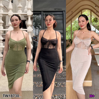 J18730 เดรสรัดรูป แต่งลูกไม้ซีทรู Fitted dress with see-through lace