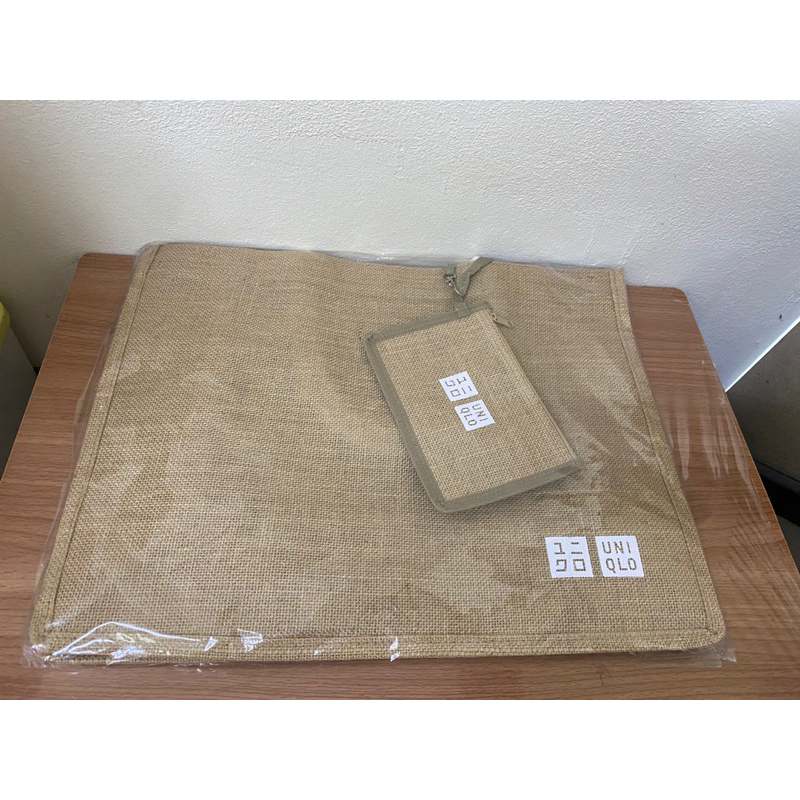 กระเป๋าuinqlo มือ1 ใหม่