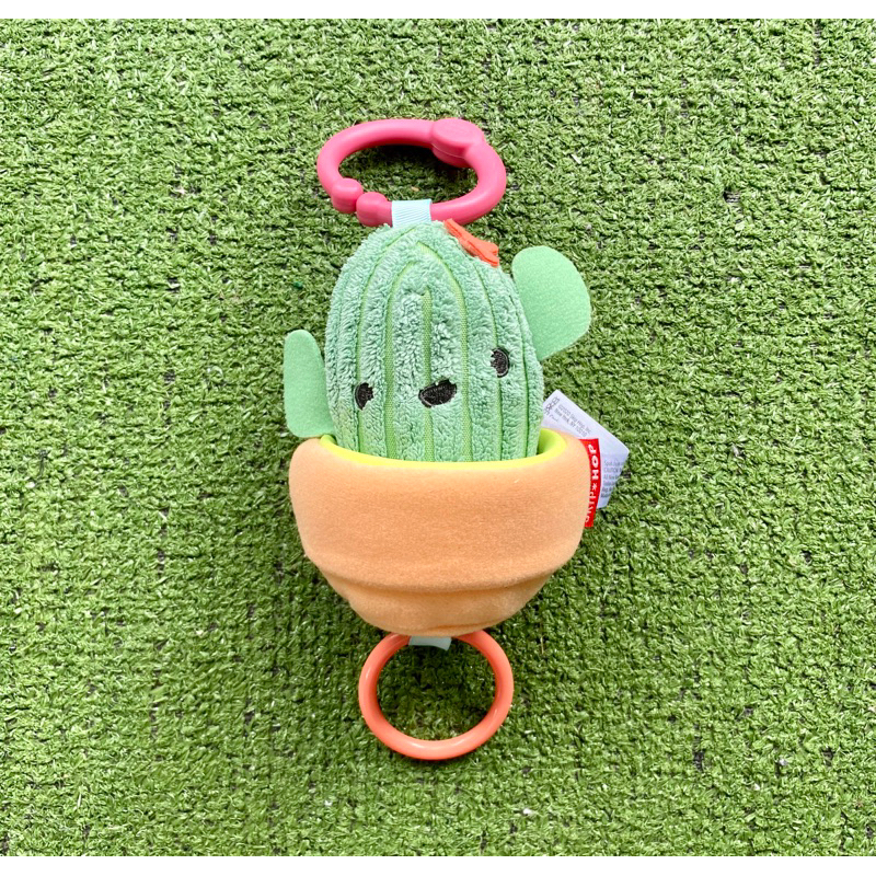 โมบาย Skip Hop Baby Stroller Toy, Farmstand Grow & Play Jitter, Cactus มือ2