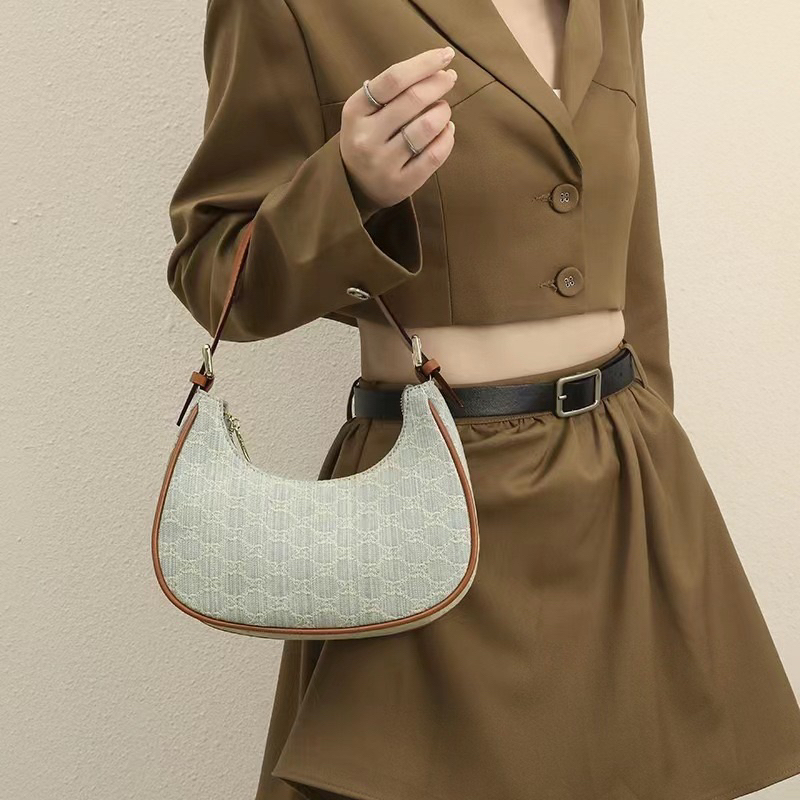 ( พร้อมส่ง จากไทย ) กระเป๋าแฟชั่นเกาหลี สะพายไหล่ มีสองสายสั้น,ยาว และปรับสายได้