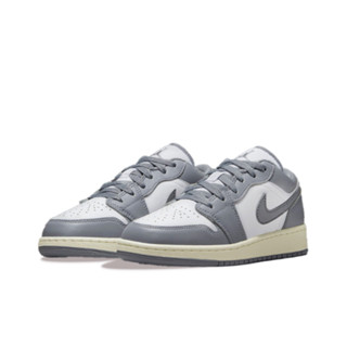 Nike Jordan Air Jordan 1 Low Vintage Grey 553560-053 ของแท้ 100% Sneakers