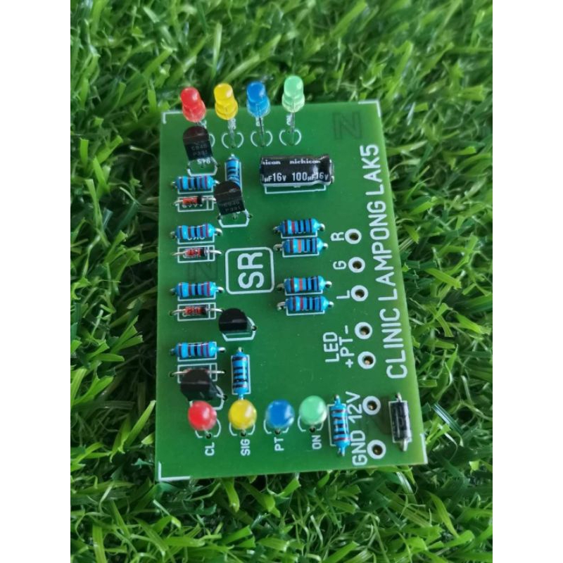 ไฟคริปชุดละ100 บาท มีหลอดขุ่นและหลอดใส