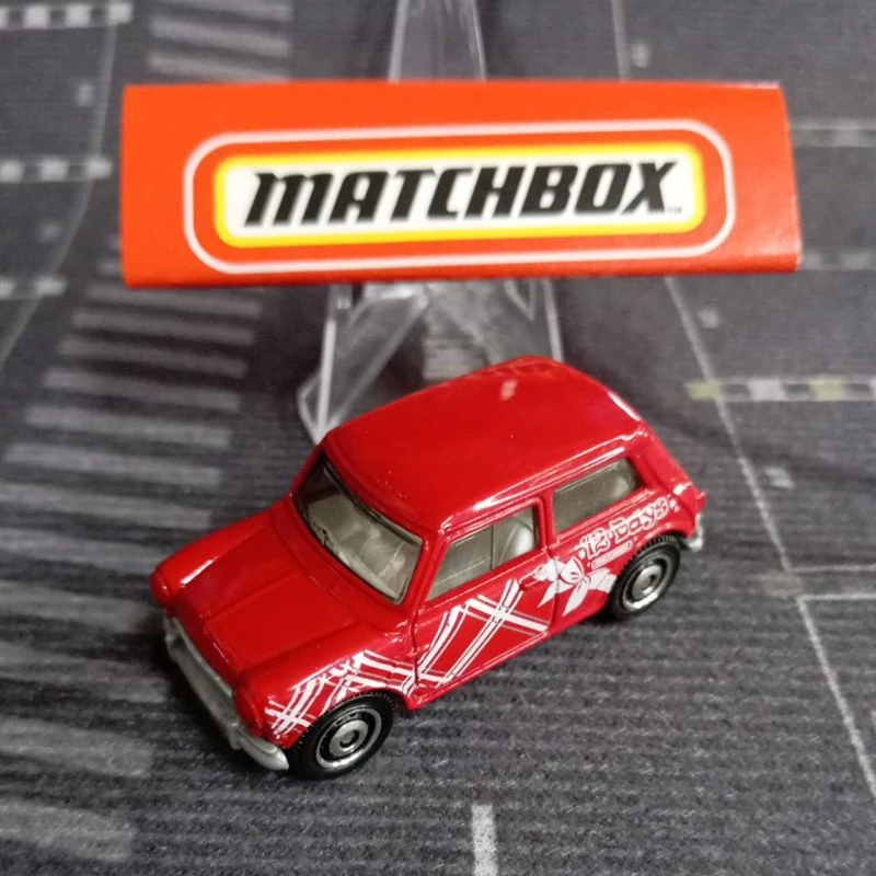 รถ Austin mini cooper 1964 Matchbox โมเดลรถ ขนาดเล็ก ของเล่นสะสม รถของเล่น 1:51