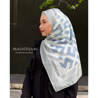 Bawal Satin Collection by MadiHijabs หลาสกรู ( ผ้าซาตินสี่เหลี่ยม )