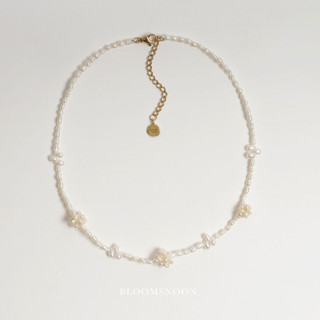 Bloomsnoon, Sweet Pea necklace สร้อยคอมุก (18k gold plated)