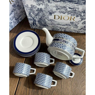 ชุดถ้วยกาแฟ + จานรอง Dior OBILQUE Premimu’s Gift 4 ชุด