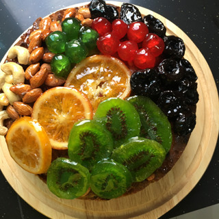 Fruit cake ฟรุตเค้ก หน้าผลไม้อบแห้ง หมักเหล้ารัม ขนาด3ปอนด์ น้ำหนัก2400 กรัม เนื้อเค้กแน่นไปด้วยผลไม้หมักเหล้ารัมในเวลาท