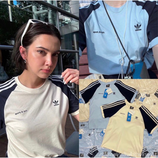 พร้อมส่ง🚲Adi x sporty T-shirt🤍🩵  เสื้อยืดรุ่นใหม่ ดีเทลแต่งแขนตัดสีทูโทน ลายสกรีนนูนเป็นกำมะหยี่เนื้อนิ่มๆ