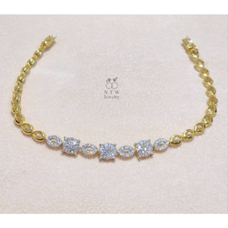 สร้อยข้อมือกระจุกดอก เพชร Round Brilliant 53/0.55 ct.